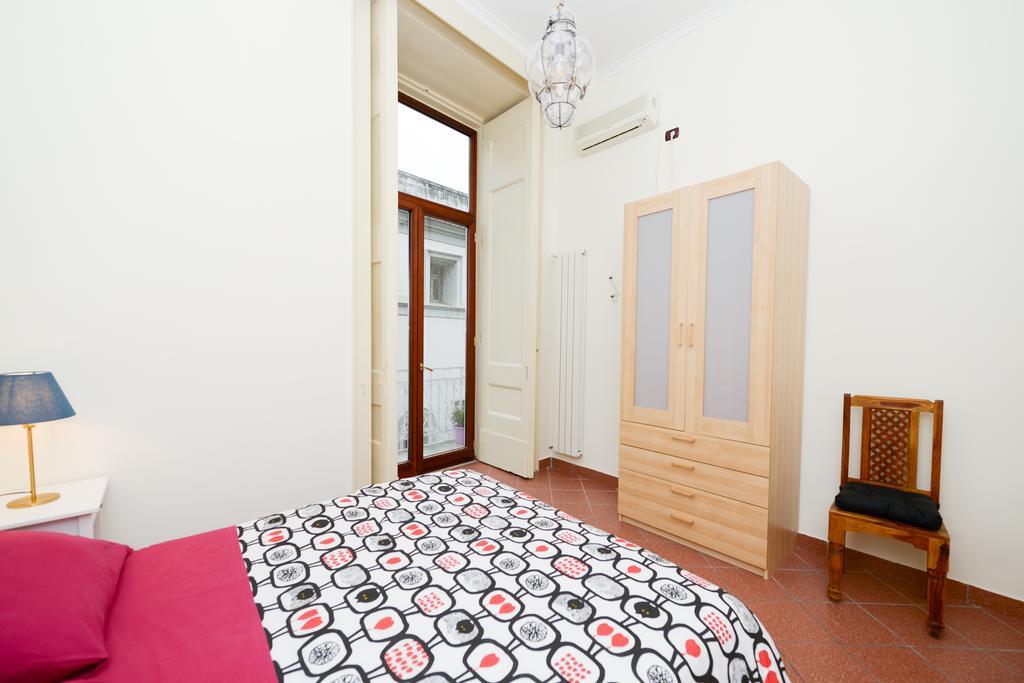 Residenza Santa Chiara Apartment Наполи Екстериор снимка